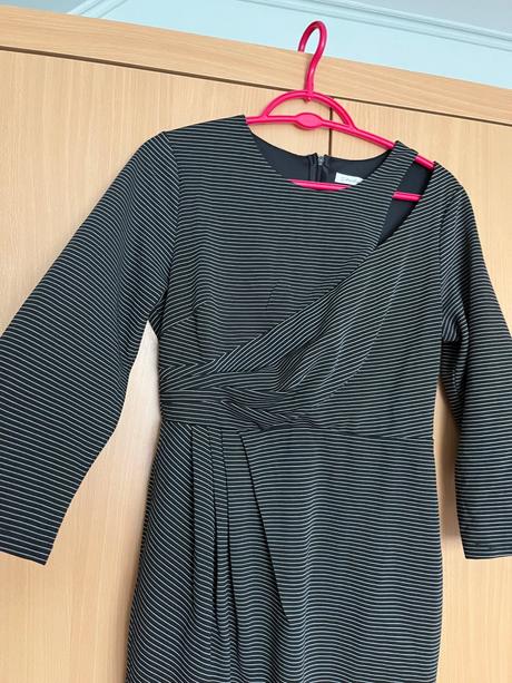 Elegantné šedé šaty, m