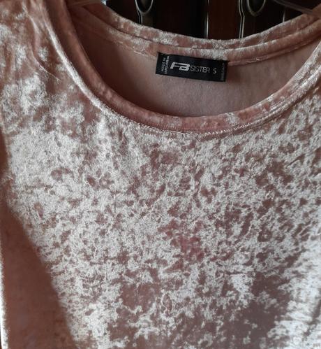 Crop top, new yorker,s