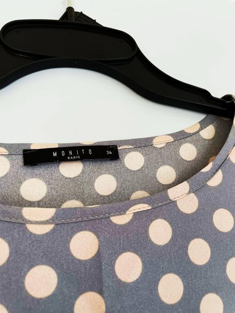 Hodvábna bodkovaná blúzka, mohito,m