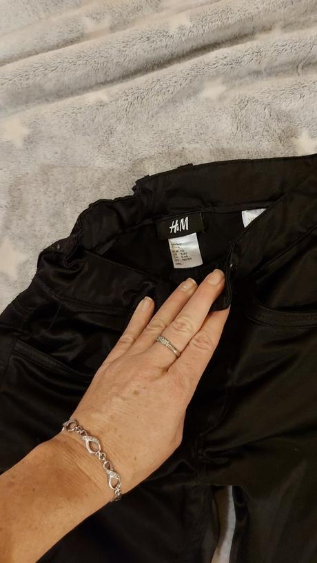 Lesklé krásne nohavice 116, h&m,116