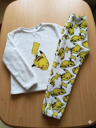 Flesove pyžamo pokémon, h&m,122