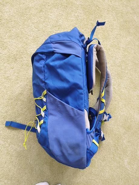 Turistický batoh detský 18l quechua mh500,