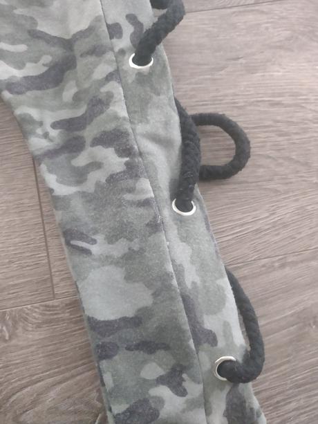 Vojenské tepláky tintin 110/116, 110