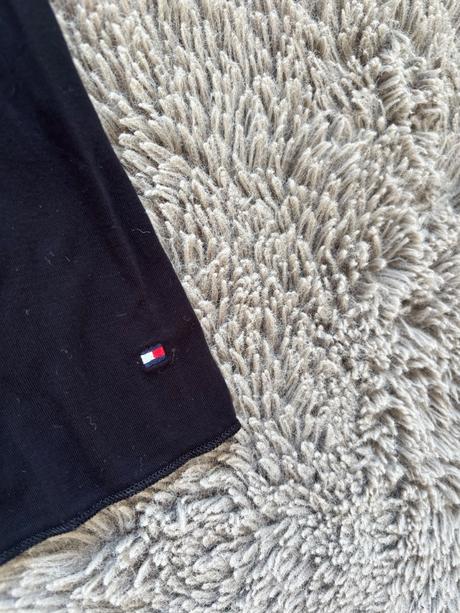 Tommy hilfiger tricko, tommy hilfiger,xs