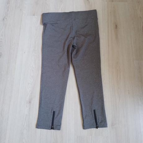 Športové 3/4 legíny, 44