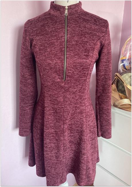 Upletové teplejšie mini šaty so zipsom, l