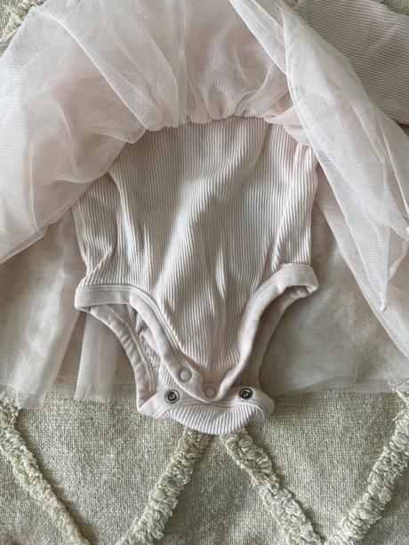 Body so sukničkou, h&m,62