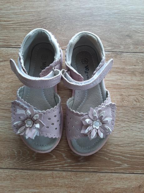 Predam sandalky wojtylko, wojtylko,26