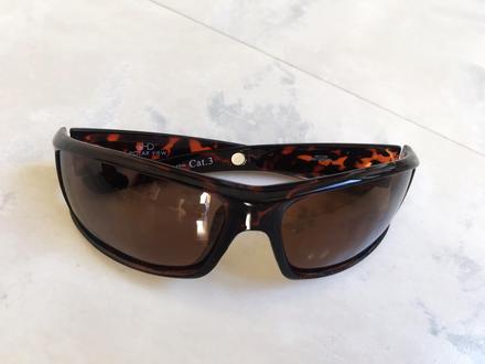 Polarizačné slnečné okuliare s púzdrom, 