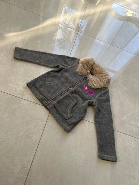 Mikina s kožušinkou, f&f,92