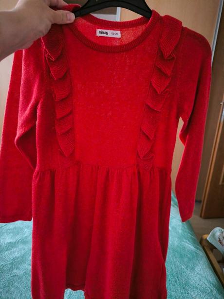 Červené šaty, sinsay,122