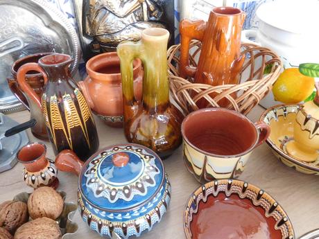 Smalt, keramika, prútené,mlynčeky,,