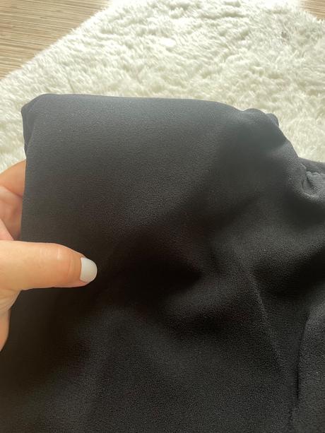 Cierne saty s vypchavkami zara, zara,l