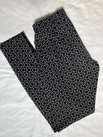 Vzorované legíny, gate,s