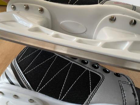 Chlapčenské korčule na lad, 38