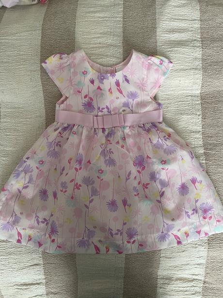 Krásne šaty, baby,86