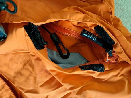 Zimná alebo lyžiarska bunda, 38