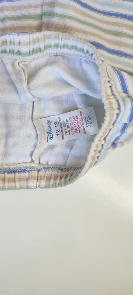 Tepláčky, disney,86