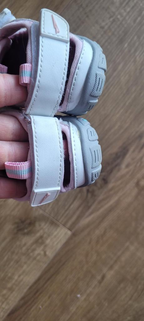 Sprandi sandalky v. 24, sprandi,24