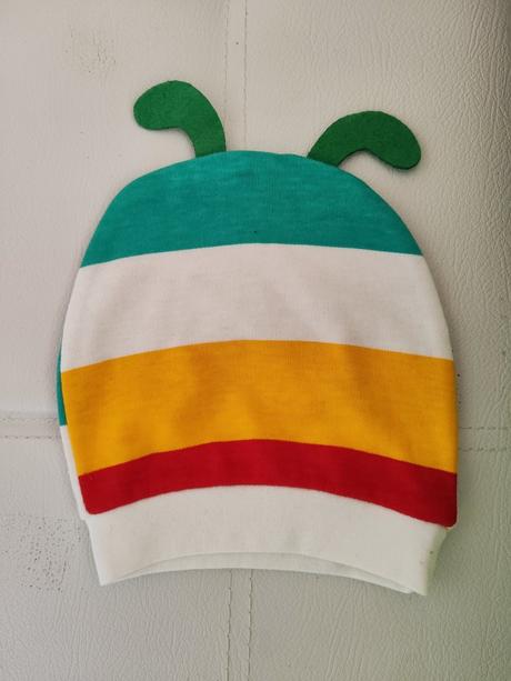 Tenká čiapočka, 62