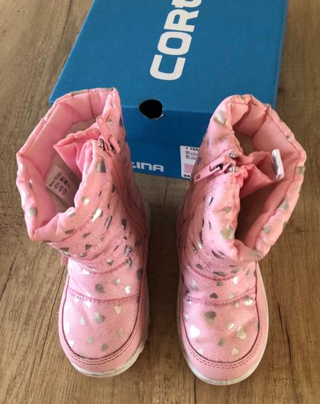 Ružové snehule 24, 24