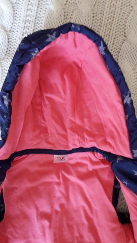 Zateplená vestička, f&f,68