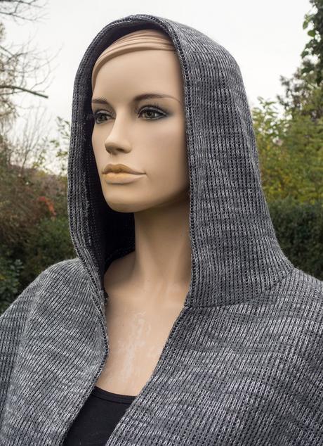 Taliansky kardigán s kapucňou, 