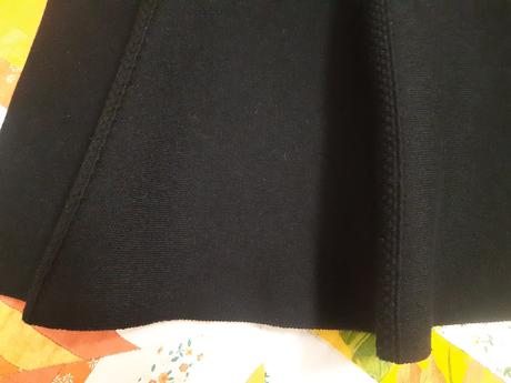 Hruba pletena sukna, m / s