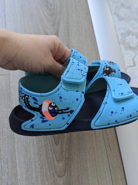 Adidas šlapky, sandále nemo, adidas,32