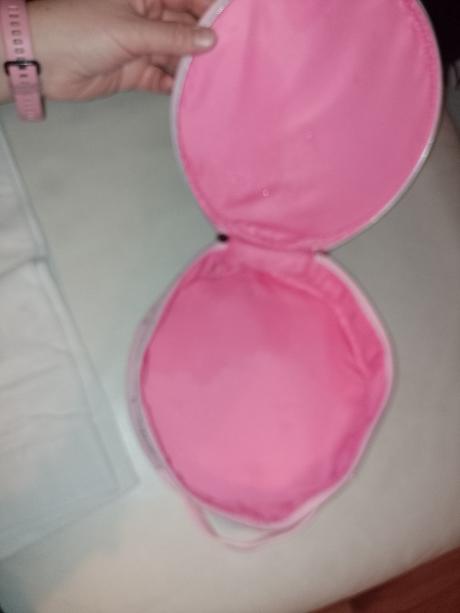 Benefit kozmetická taska,