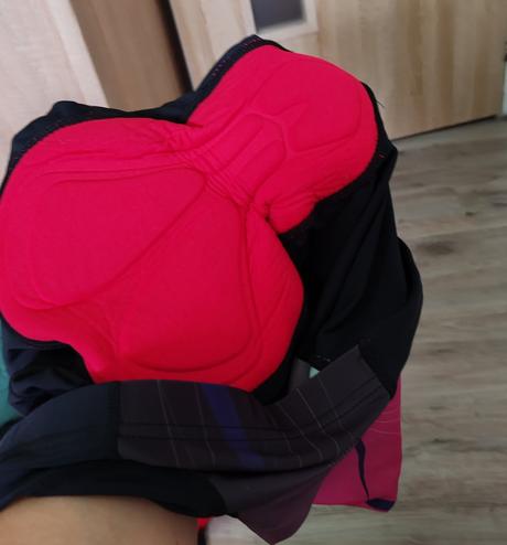 Cyklistické sortky, l