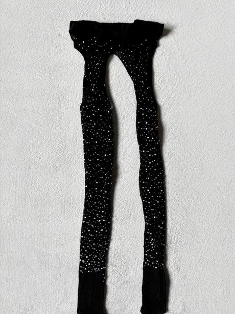 Dámske sieťované pančuchy s podväzkovým efektom a, 