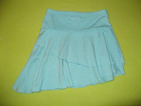 Sukna asimetricka, 128