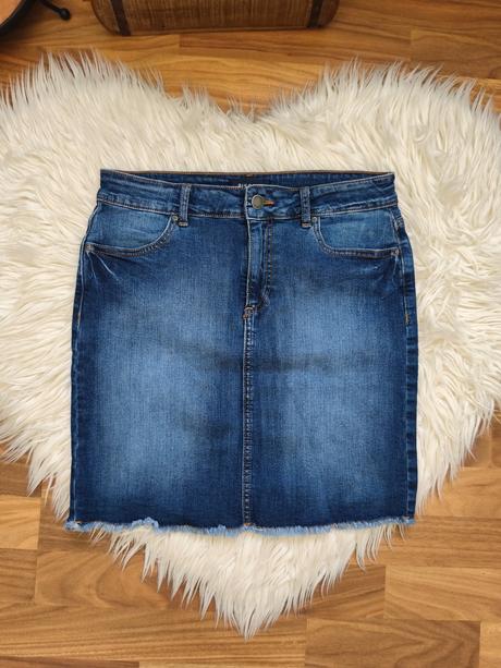 Dámska štýlová riflova sukňa, m