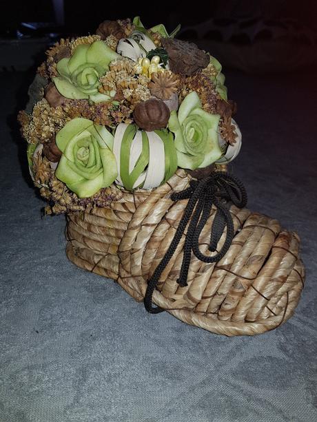 Suseny kvet v topanke,