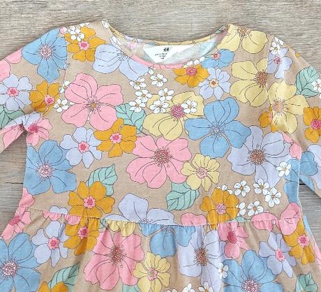 Kvietkovane šaty h&m, h&m,122