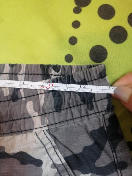 Kratasy maskačove, 152