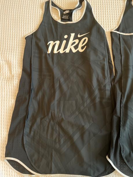 146 nike športové šaty pre dvojičky, 146