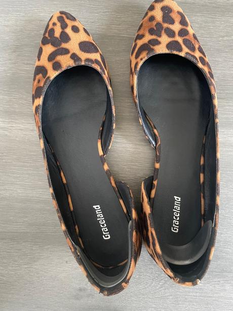 Leo balerinky, graceland,39