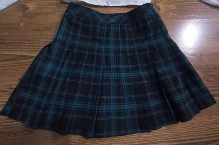 Sukňa skladaná čierno zelenkastá, h&m,36