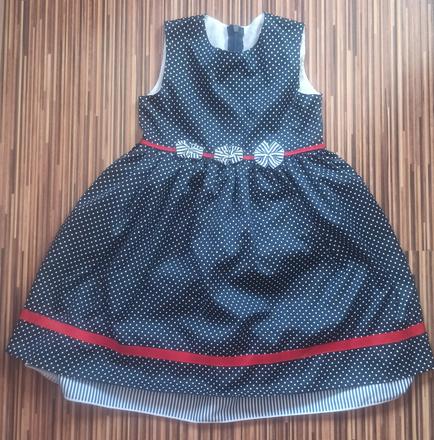 Slavnostne bodkovane saty 128, 128