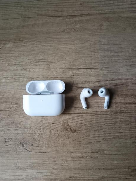Apple airpods pro 2, apple