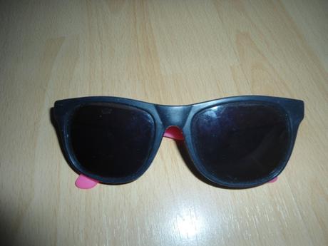 Slnecne okuliare cierno - nenonovo ruzove, 