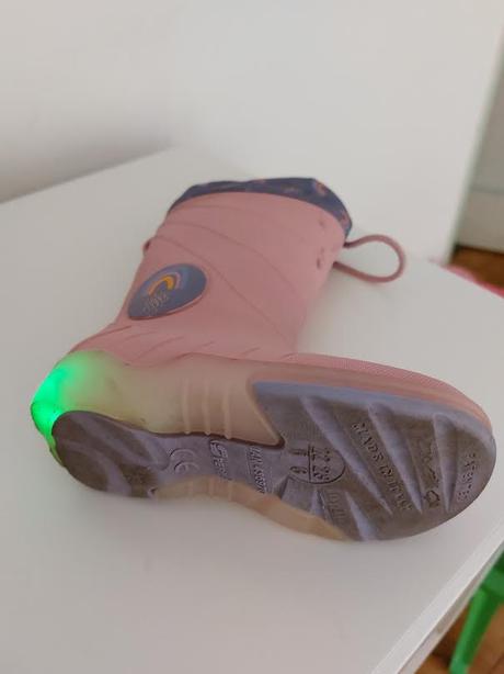 Sviatiace gumáky, 22