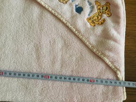 Dojčenská osuška/deka s kapucňou macko pooh,