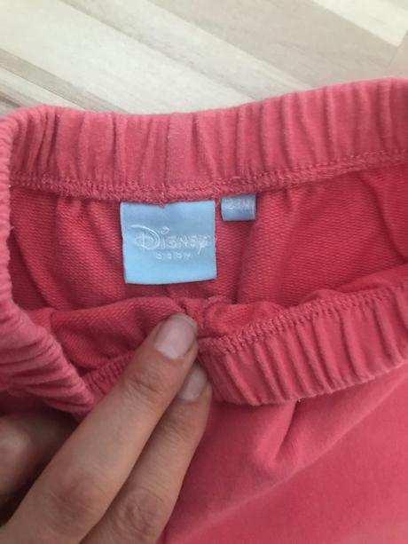 Lososové tepláčiky, disney,92