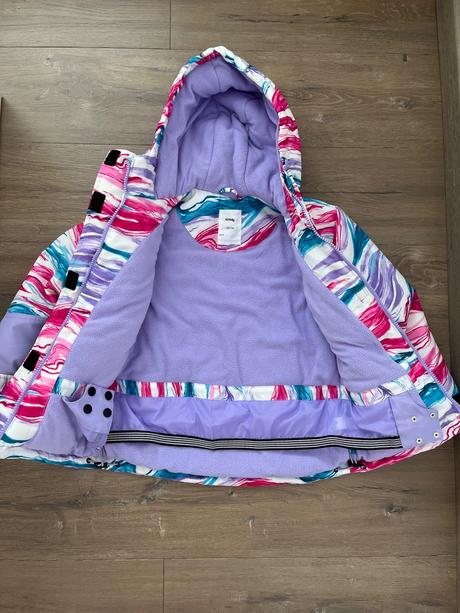 Zimna bunda, sinsay,122
