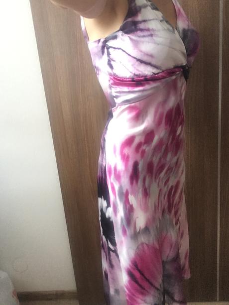 Krasne lahucke saty, l