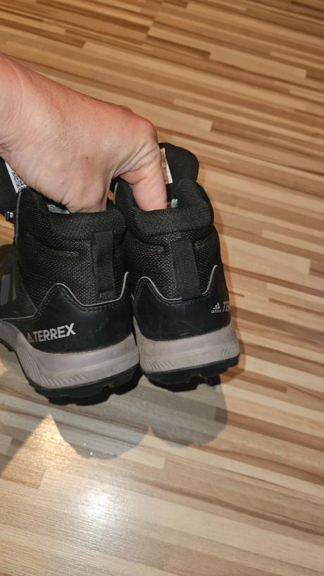 Addidas terex prechodne aj zimne topanky v.34, adidas,34