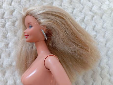 Retro barbie ktorá sa smeje, 